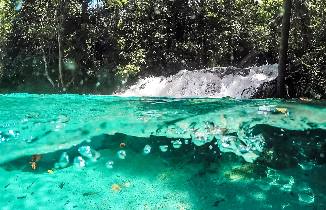 Fervedouros natural springs and red dunes in Jalapão, Tocantins